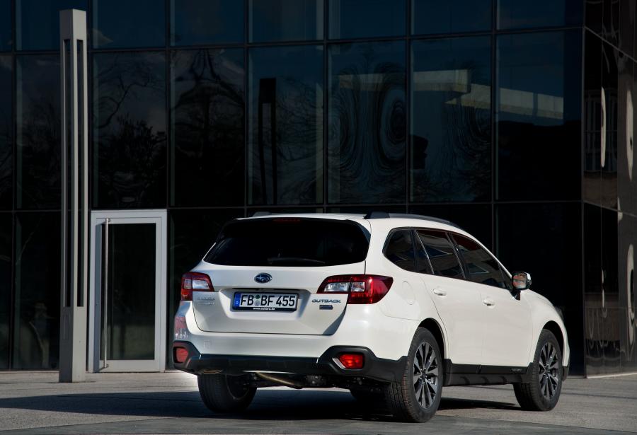  Subaru Outback 2.0D 2015 года  (фото 6 из 30)
